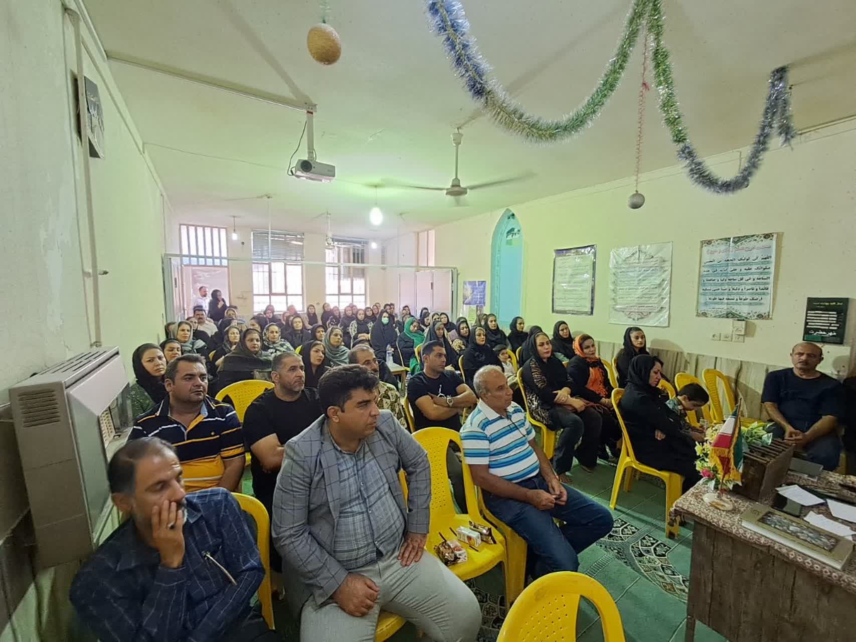 تربیت معلمان با آگاهی از سواد دیجیتال در روند تدریس