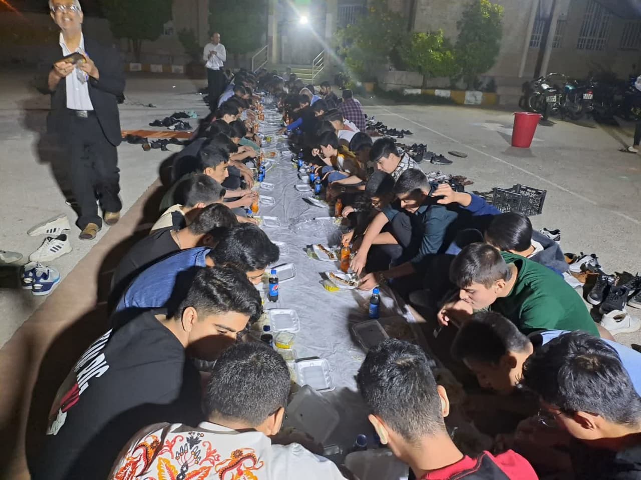 مراسم ضیافت افطار  رمضان فروردین 1403